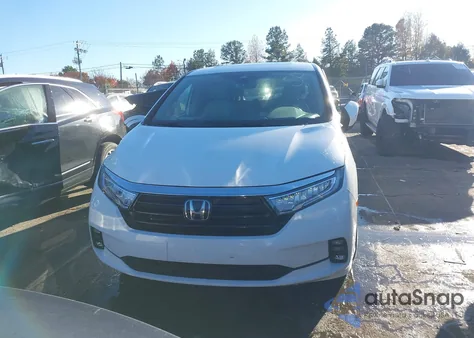 2024 Honda Odyssey Touring z USA, uszkodzony, nr VIN 5FNRL6H80RB045725